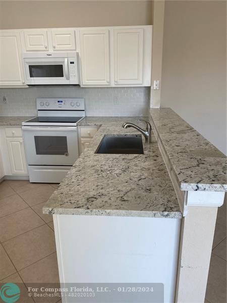 Foto del edificio - 4316 SW 132nd Wy