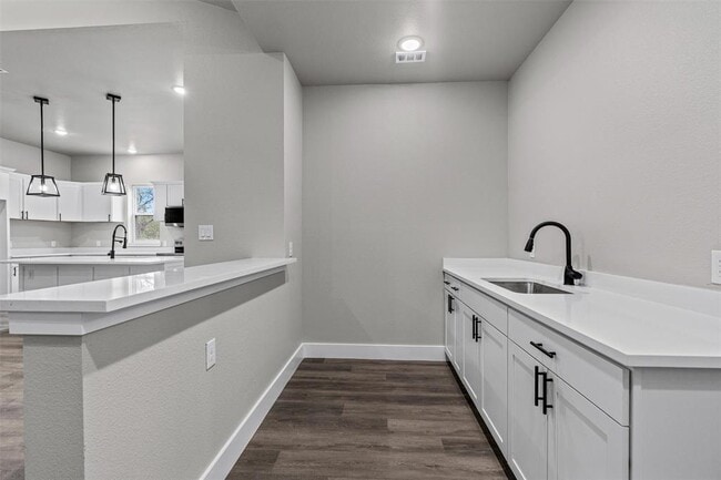 Building Photo - 22010 Redbird Dr