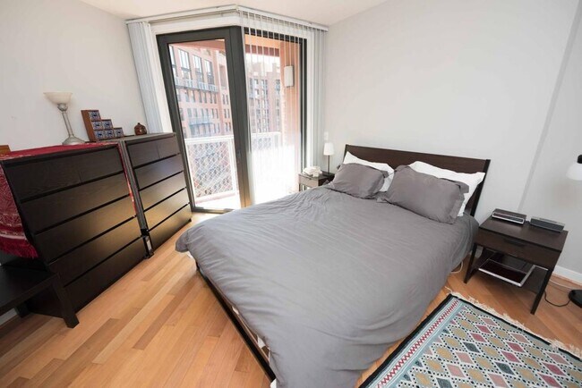 Foto del edificio - 616 E St NW