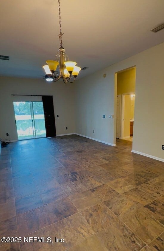 Foto principal - 7059 Deer Lodge Cir