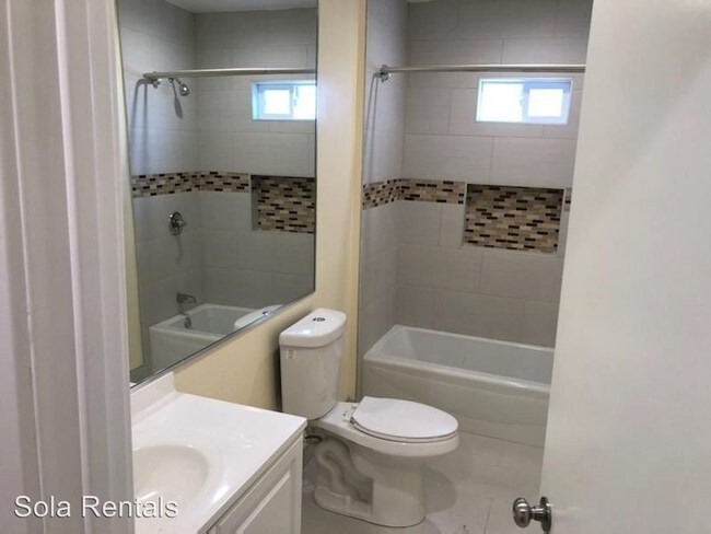 Foto del edificio - 639 E Willow St
