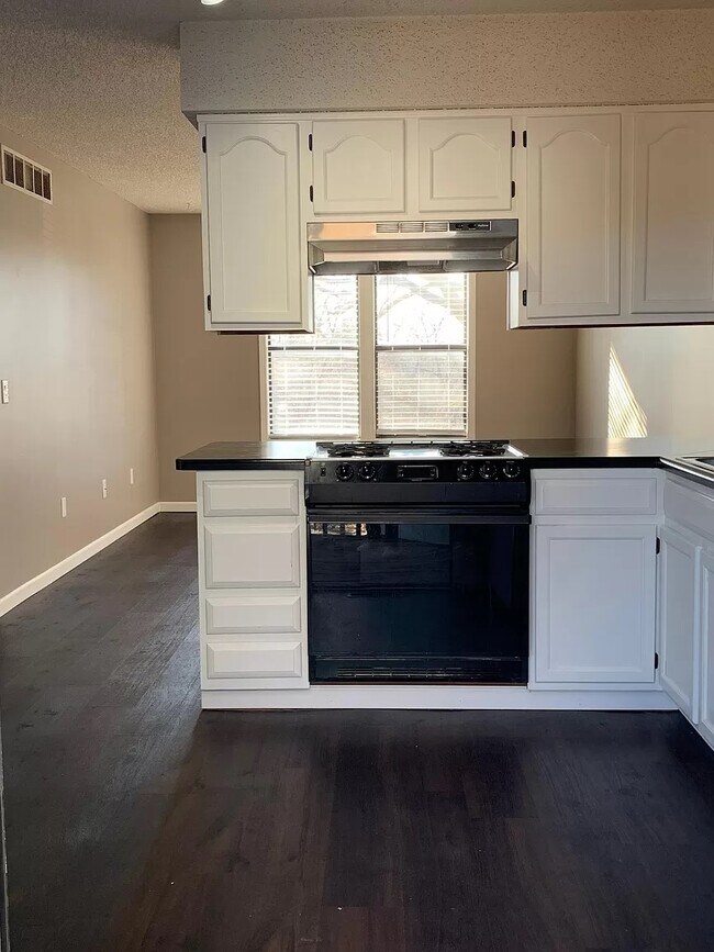 Foto del edificio - 601 SE 110th Rd