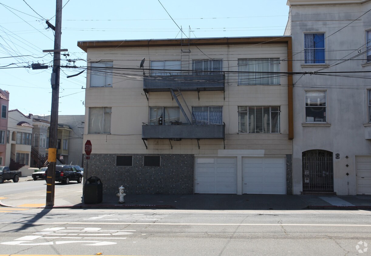 Building Photo - 2790 Bryant St