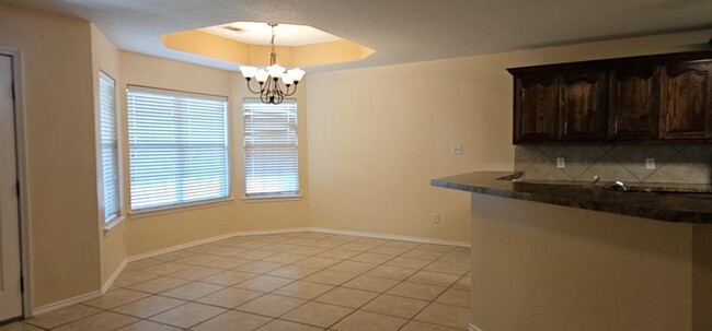 Building Photo - 3806 Monty Dr