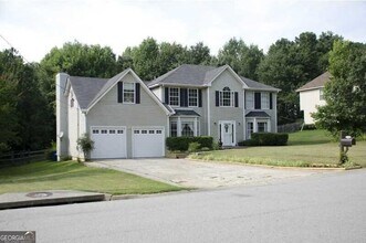Building Photo - 1900 Rocksram Dr