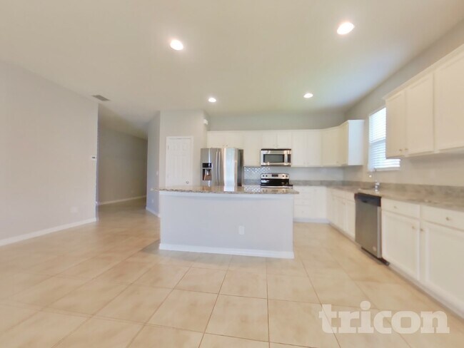 Foto del edificio - 6133 100th Ave E