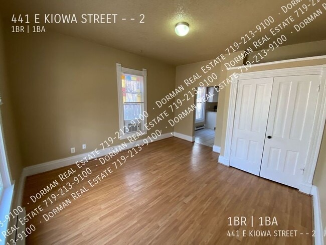 Building Photo - 441 E Kiowa St