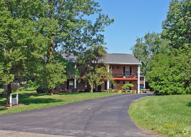 Building Photo - Guest Suites Apartments