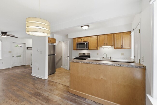 Foto del edificio - Cozy 2 Bedroom House Available Now!