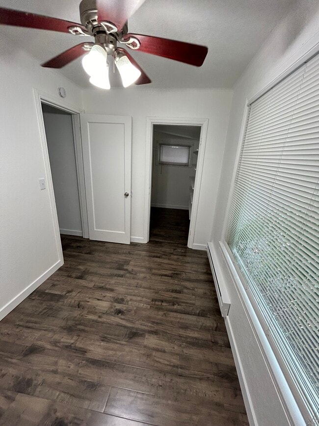 Foto del edificio - 10714 24th Ave NE