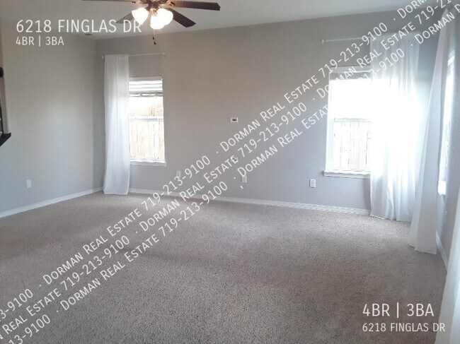 Building Photo - Beautiful two story home in Dublin North!
