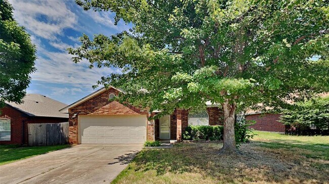 Building Photo - 4024 Bald Eagle Dr