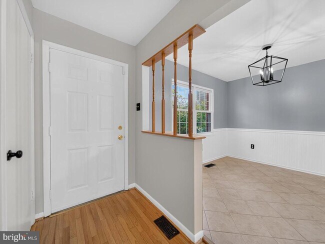 Foto del edificio - 15057 Cherrydale Dr