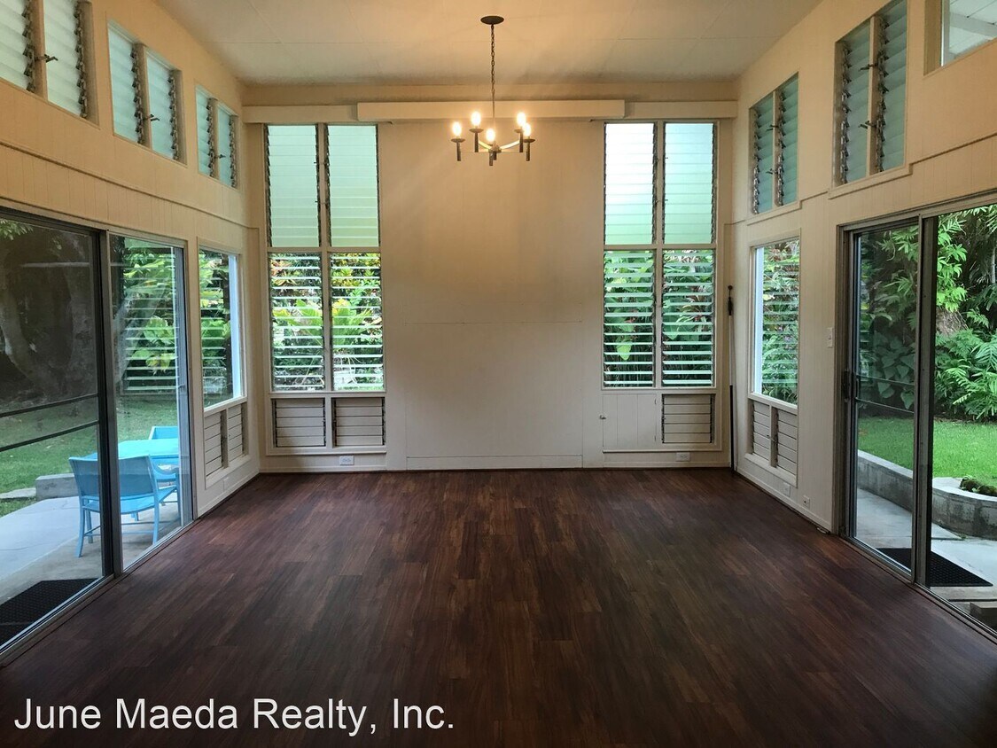 Primary Photo - 3 br, 2 bath House - 3040 Manoa Rd
