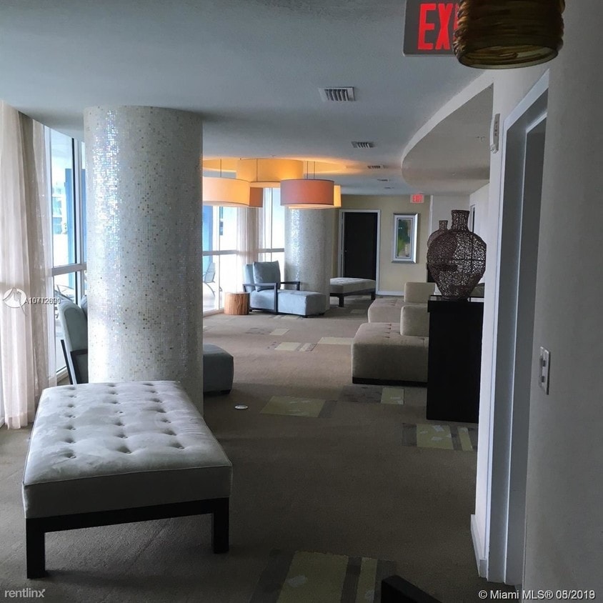 1 br, 1 bath - 500 NE 29th St Apt 906 - 1 br, 1 bath  - 500 NE 29th St Apt 906