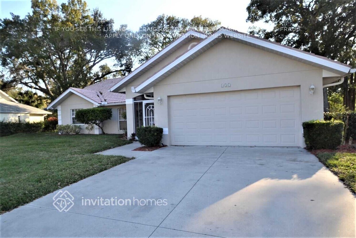 Foto principal - 433 Lake of the Woods Dr