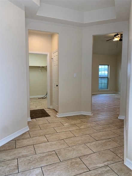 Building Photo - 14914 Darbydale Dr