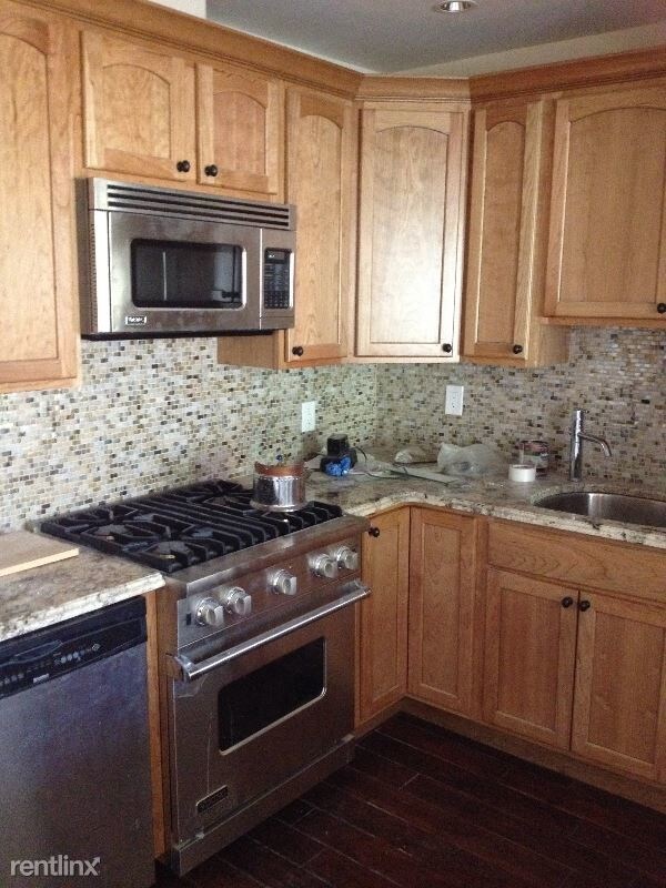 Building Photo - 2 br, 1 bath Apartment - 49 Wayne Street