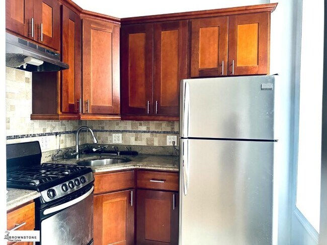 Foto del edificio - 1 bedroom in BROOKLYN NY 11231
