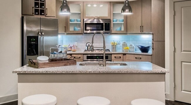 Photo - 1011 Studemont St Apartment