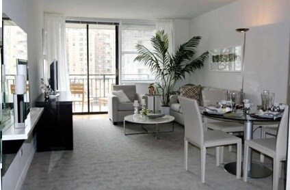 Foto principal - 300 E 75th St