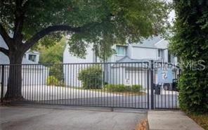 Foto principal - 9726 Tiffany Oaks Ln