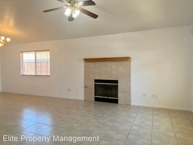 Building Photo - 4 br, 3 bath House - 1309 Sims St