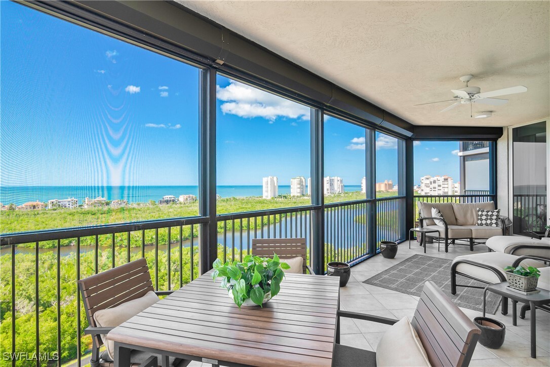 Primary Photo - 7575 Pelican Bay Blvd