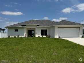 Building Photo - 3561 NE 9th Ave