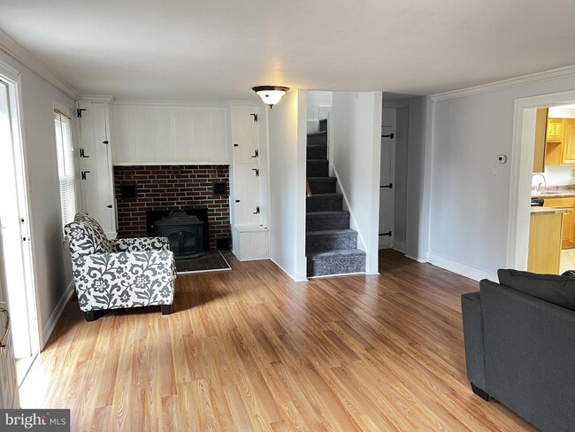 Building Photo - 1354 Ashbourne Rd