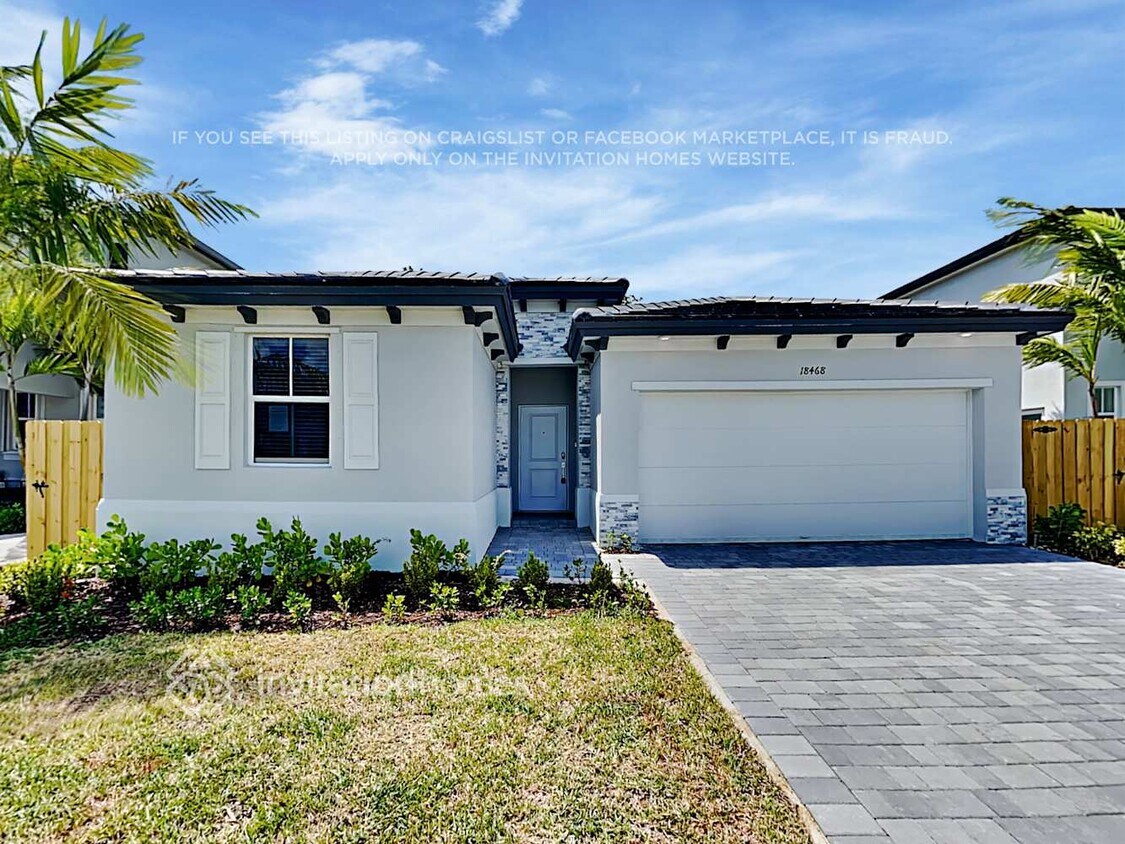 Foto principal - 18468 SW 136th Ct