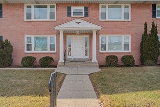 Building Photo - 11817 W North Ave