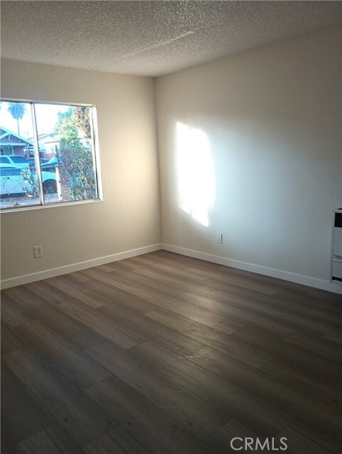 Foto del edificio - 964 E 7th St