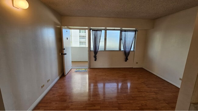 Foto del edificio - 1516 Ward Ave