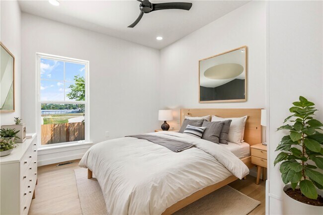 Foto del edificio - 949 SE 10th St
