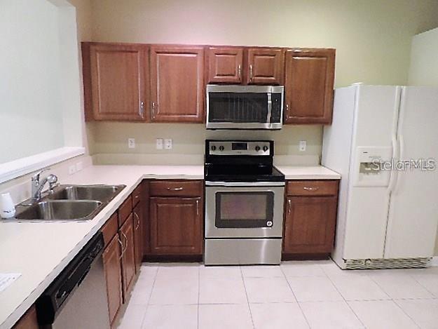 Foto del edificio - 7151 83rd Dr E