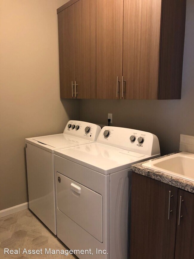 Foto del edificio - 3 br, 2 bath House - 10519 NE 103rd Ct