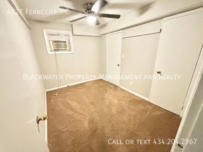Building Photo - Move In Special! 1/2 Off Your First Full M...