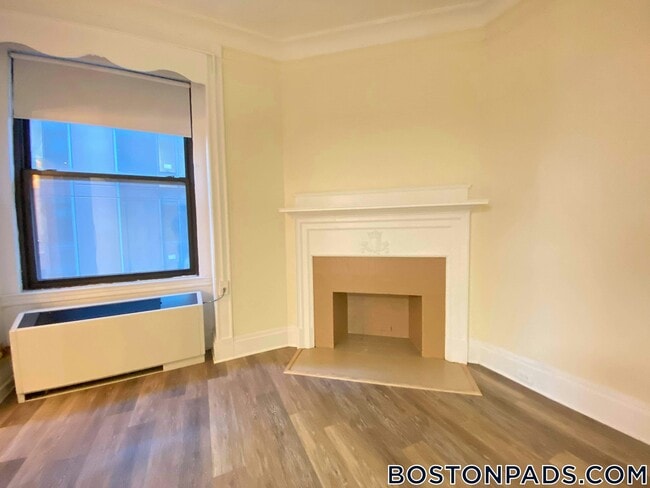 Building Photo - 62 Boylston St