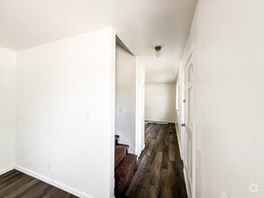 Building Photo - 1038 Cedar Ridge Rd