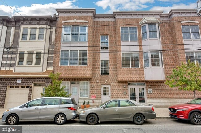 Building Photo - 714 Bainbridge St