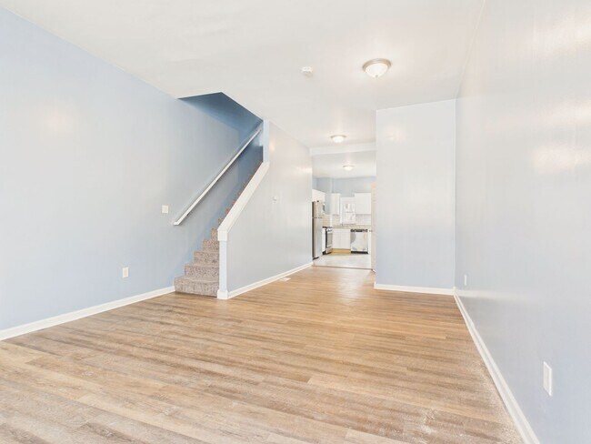 Foto del edificio - Newly Renovated 4 Bedroom Single Family Home