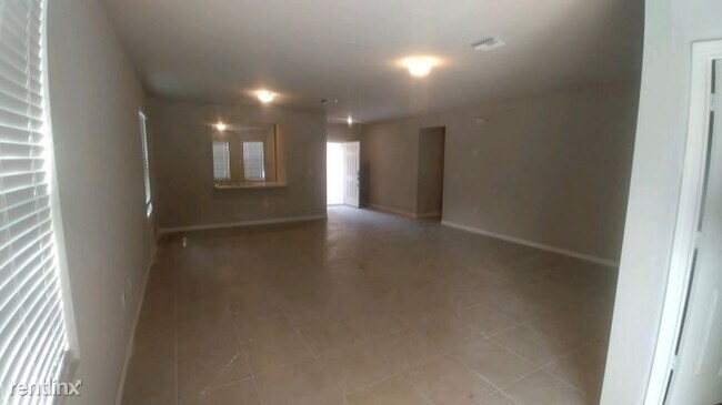 Building Photo - 3 br, 2 bath House - 2510 Jarvis St