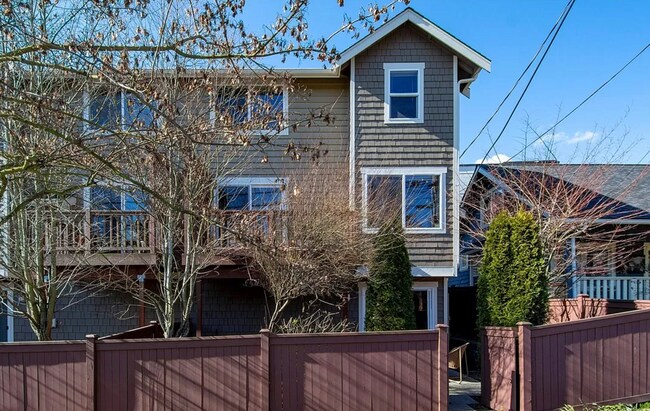 Street View - 5025 40th Ave NE