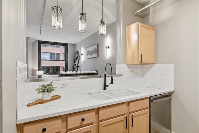 Foto del edificio - 444 17th St