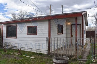 Building Photo - 459 N Cedar St