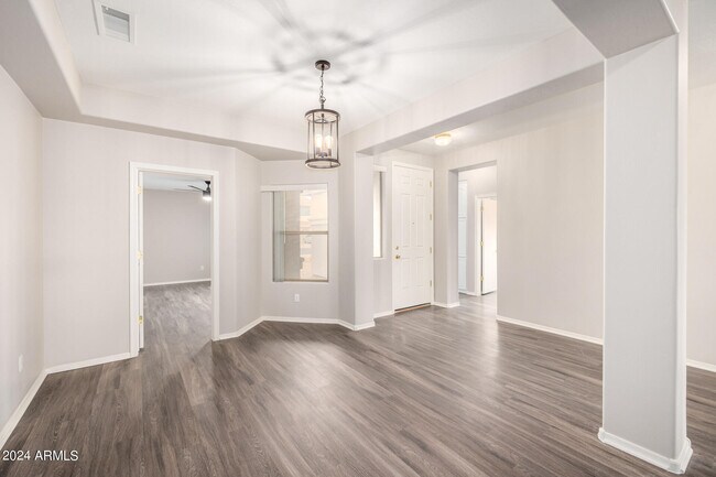 Foto del edificio - 18455 N 167th Ln