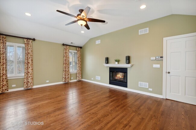 Building Photo - 111 W Witchwood Ln