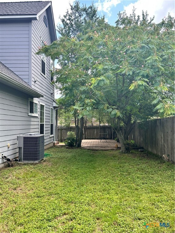 Foto principal - 2050 Lisa Ln