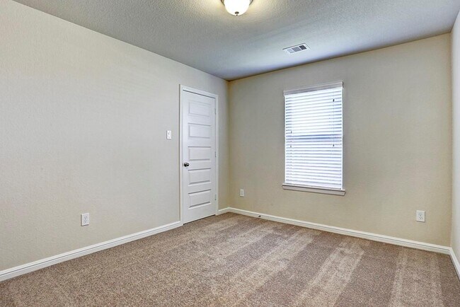 Building Photo - 18211 Alora Springs Trace